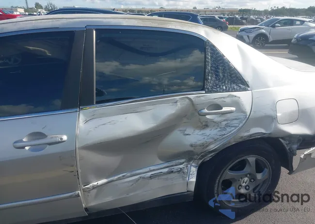 1HGCM55497A001809: 42578247