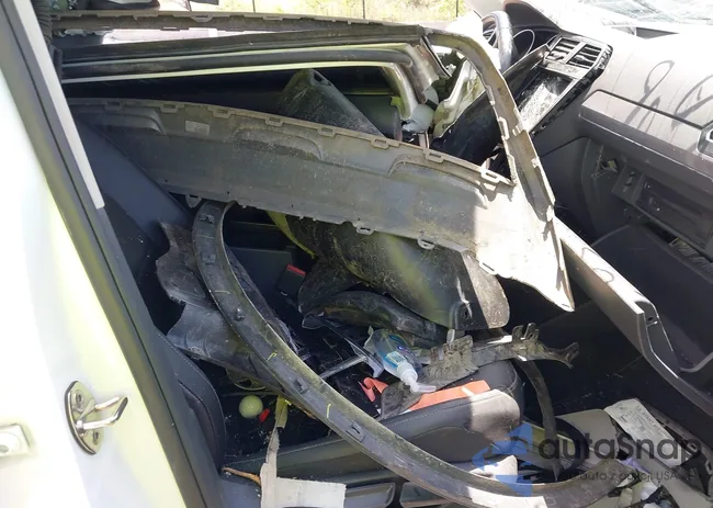 3VV2B7AX6KM147514: 42578276