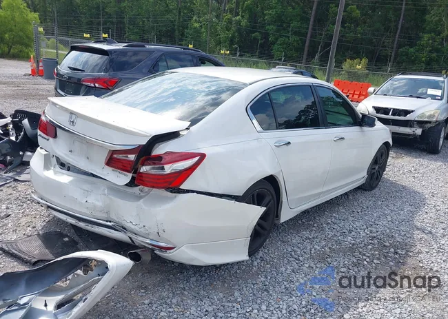 1HGCR2F55HA103469: 42578328