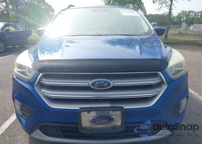 1FMCU9G96HUE28018: 42579489