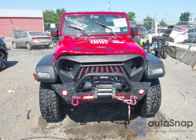 1C4HJXDG9KW649375: 42579557