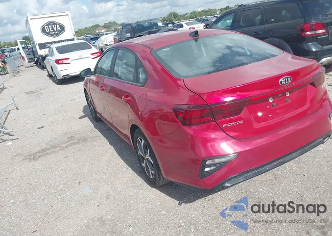 3KPF24AD4KE011462: 42579662