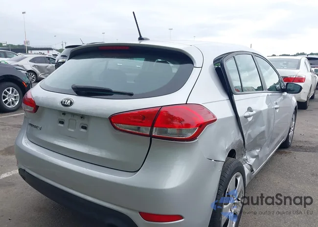 KNAFK5A89G5623780: 42579790