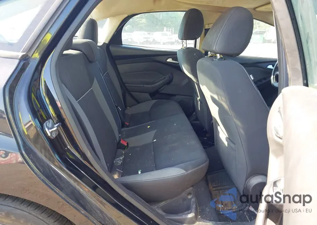 1FADP3F21DL230177: 42579815