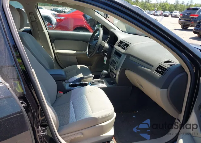 3FAHP0HG5BR312386: 42579818