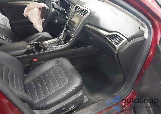 3FA6P0HD8GR129214: 42579840