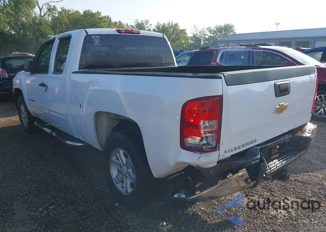 1GCSCSE05AZ103786: 42579844