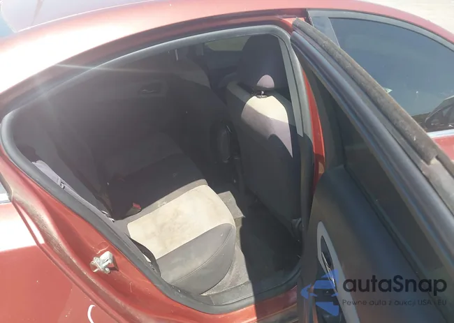 1G1PC5SH2C7378105: 42579885