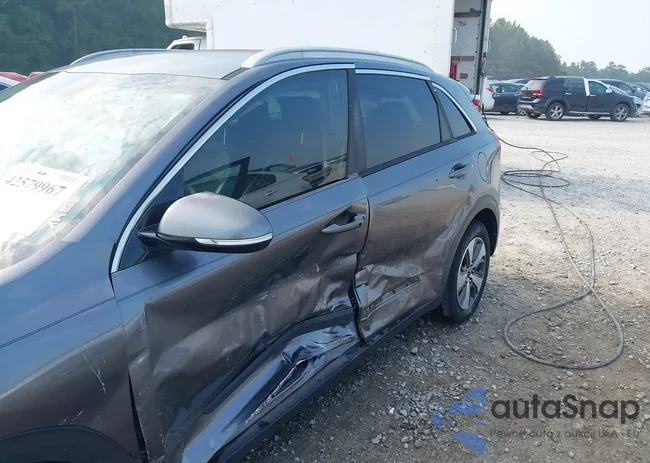 KNDCC3LC0H5066395: 42579967