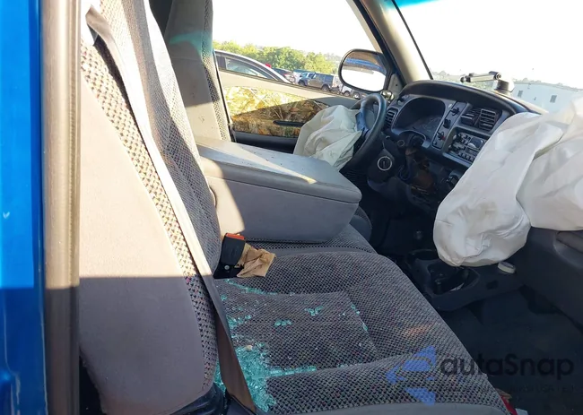 3B7HF13Y3WG147376: 42579296