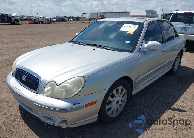 KMHWF35H84A087988: 42580818