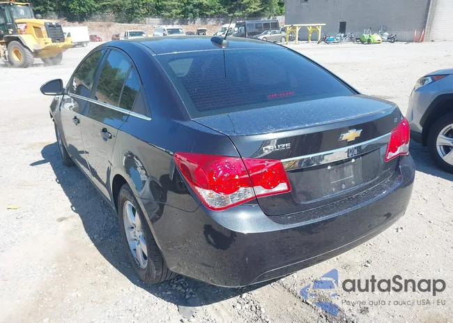 1G1PC5SB2F7176963: 42580933