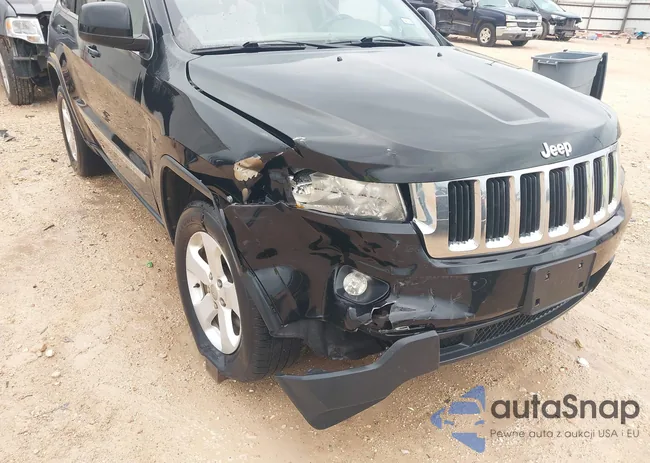 1C4RJEAG8DC636764: 42581025