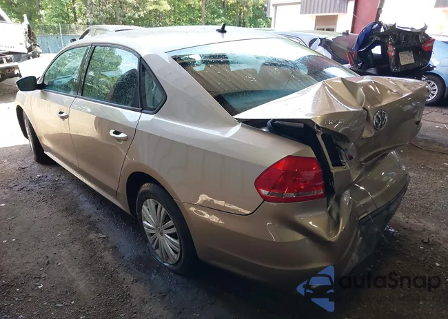 1VWAT7A37FC028556: 42581050