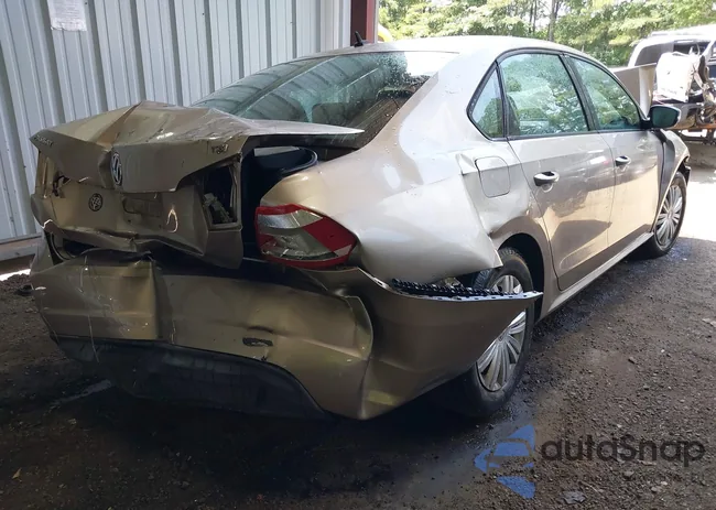 1VWAT7A37FC028556: 42581050