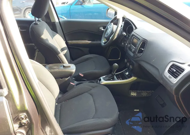 3C4NJCAB0JT233112: 42580222