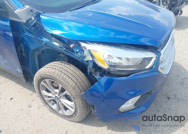 1FMCU0GD3JUB95138: 42580243