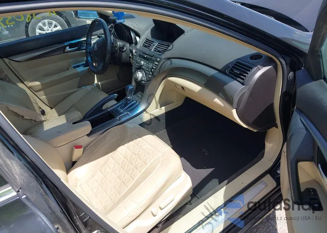 19UUA8F56EA005027: 42580346