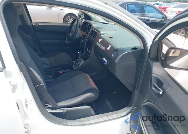 1B3CB3HA2BD255297: 42581548