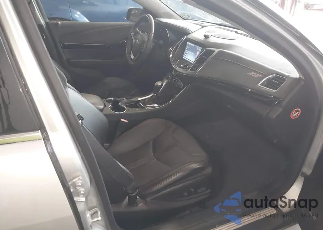 6G3F15RW2EL956973: 42581590