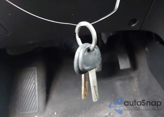 KMHCT5AE1CU047705: 42581645