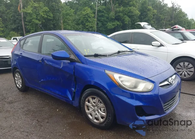 KMHCT5AE1CU047705: 42581645