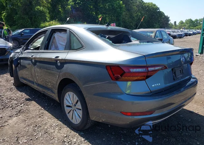 3VWC57BU2KM221863: 42581702