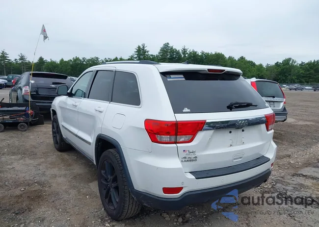 1C4RJFAG1DC599384: 42581734