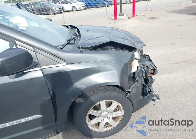 2C4RC1BGXCR186767: 42581934