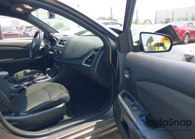 1C3CDZAB5EN225762: 42581942