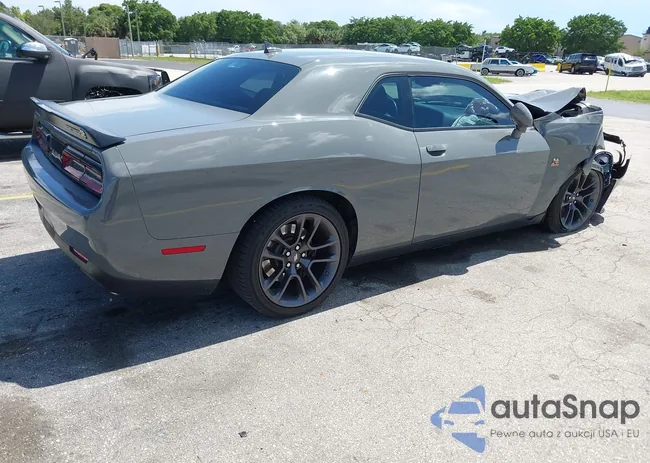 2C3CDZFJ2PH634684: 42582058