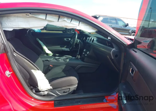 1FA6P8CF3L5148144: 42581143