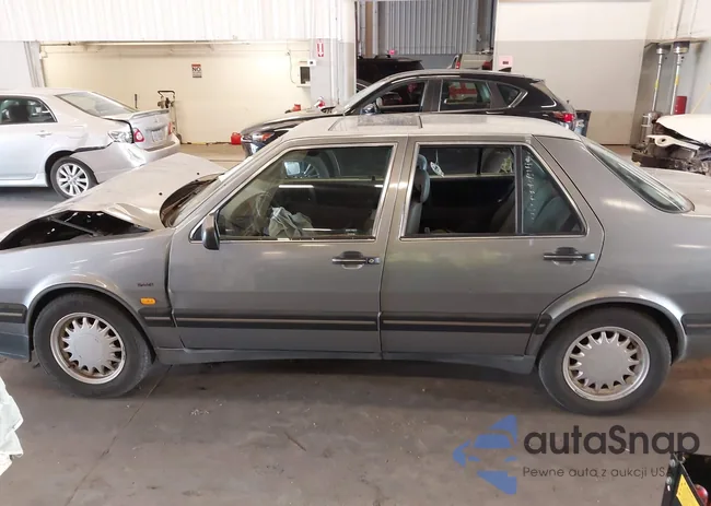 YS3CL48M4M2001836: 42581248