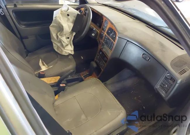 YS3CL48M4M2001836: 42581248