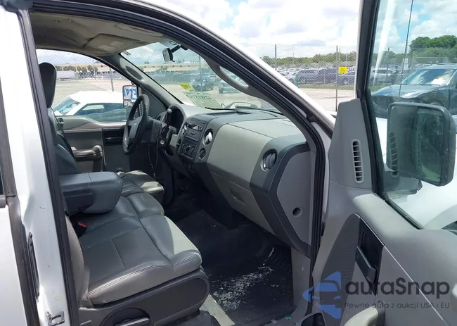 1FTRF12W86KB54661: 42581375