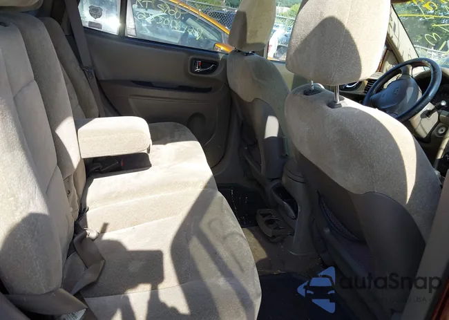 KM8SC73D24U771724: 42582528