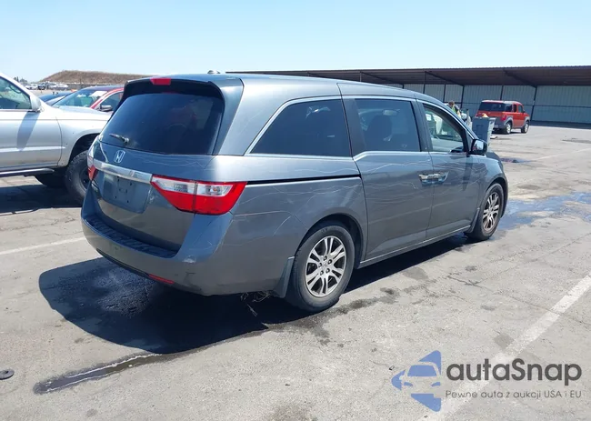 5FNRL5H61BB068512: 42582576