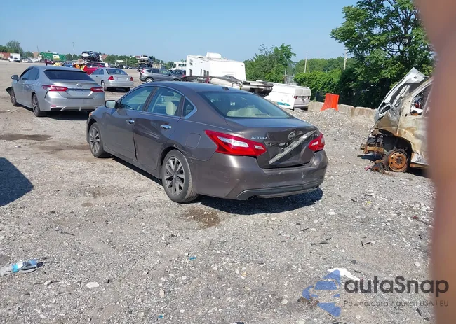 1N4AL3AP4GC276124: 42582625