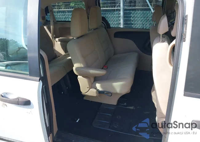 2C4RDGBG0FR606198: 42582694