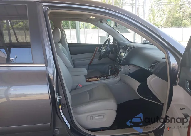 5TDDK3EH2DS272953: 42582802