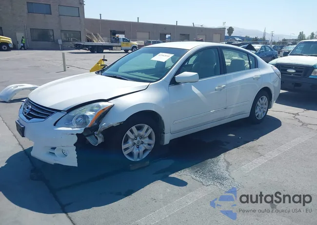 1N4AL2AP3AN474683: 42582850