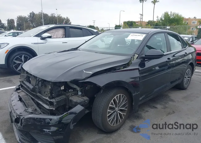 3VWC57BU2KM182627: 42582874