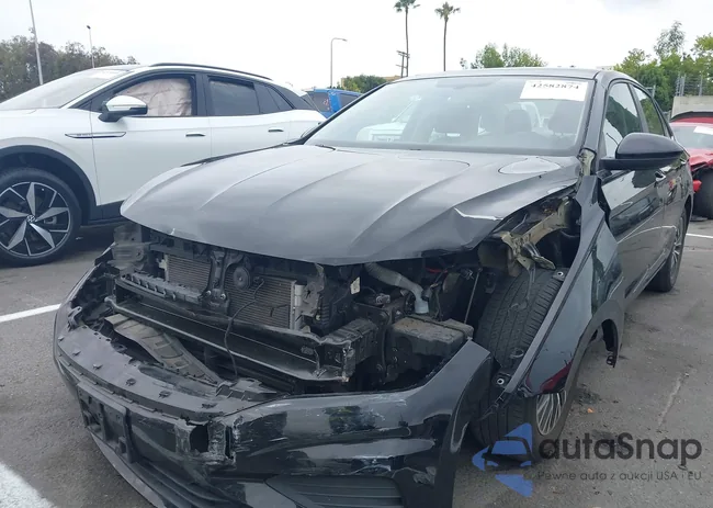 3VWC57BU2KM182627: 42582874