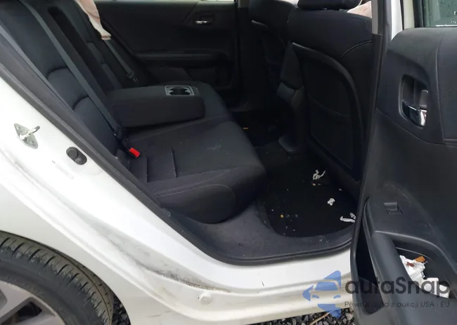 1HGCR2F52DA079304: 42582876