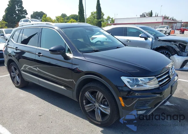 3VV2B7AX2LM077690: 42582256