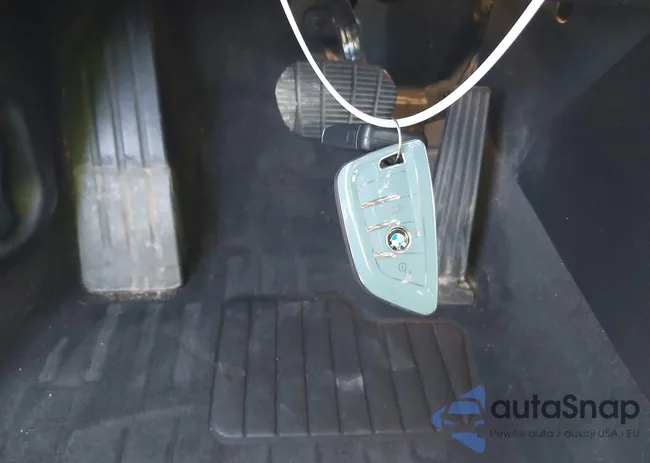 WBXHT3C39J5L27926: 42582330