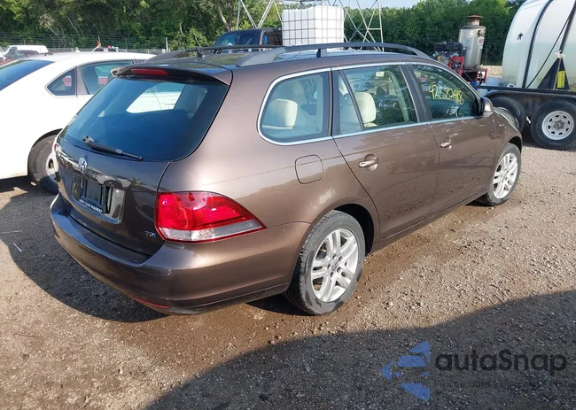 3VWPL7AJ1BM650071: 42582418