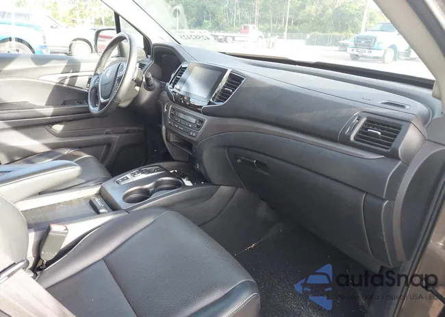 5FPYK3F52NB037472: 42582425