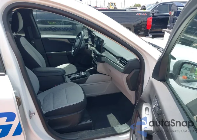 1FMCU0GN6PUA46191: 42583574