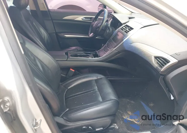 3LN6L2LU5GR611711: 42583696